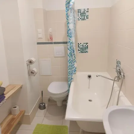 Comfy Apartment With 2 Bedrooms Riga Buitenkant foto
